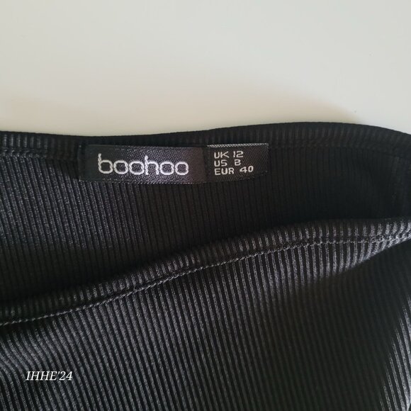 One-Shoulder Ribbed Bodysuit Black Size 8 Boohoo Womens - Picture 2 of 6
